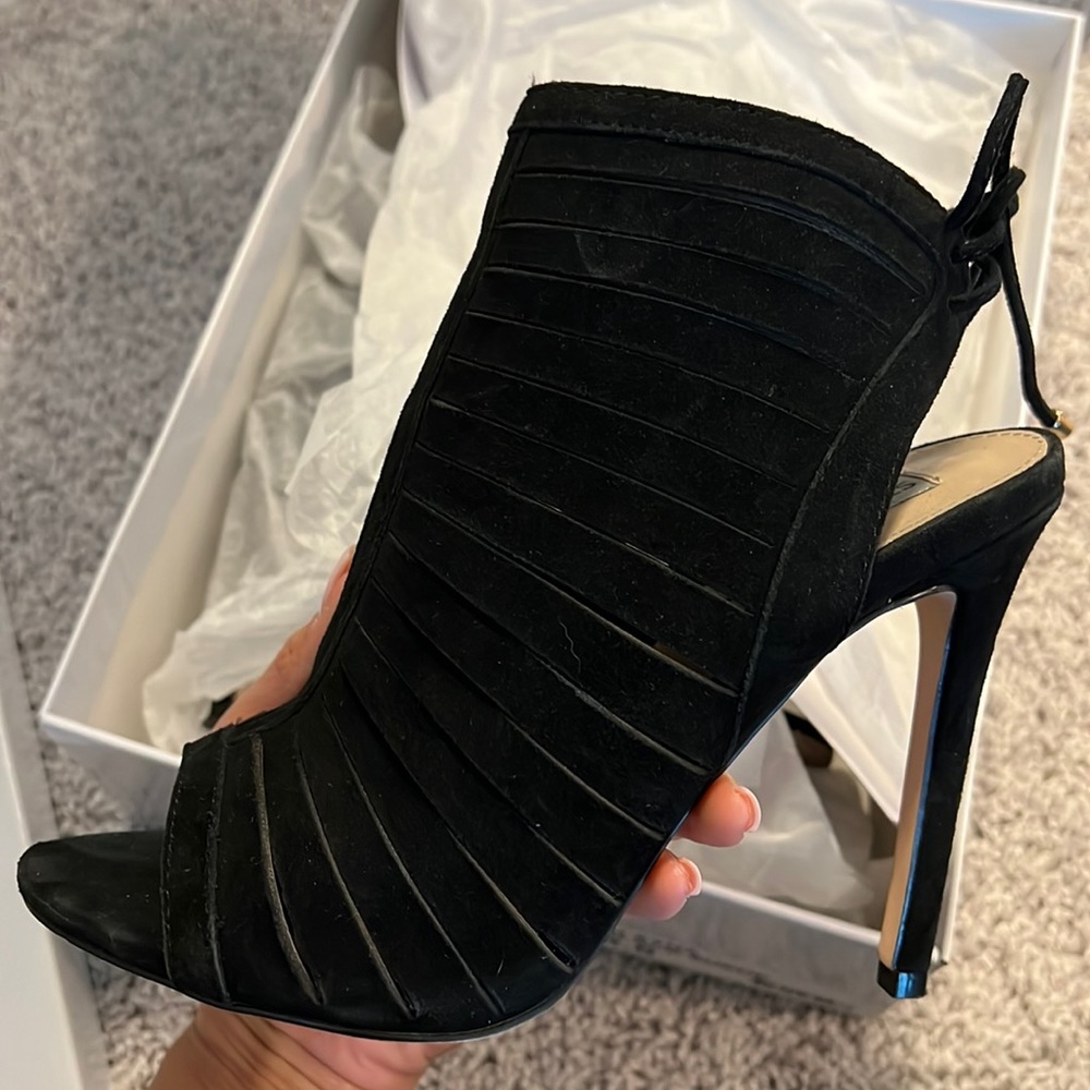 Steve Madden Black Heels size 6.5 - Picture 2 of 9